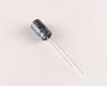 NRSA101M25 100.0000uf 25.0V capacitor.