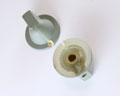 MS25169-P2A JAN HARDWR knob  plastic Skirted