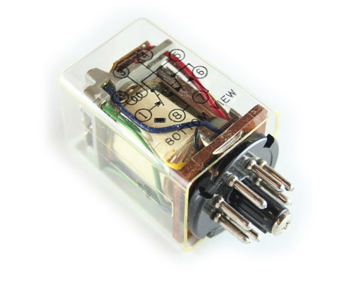 Picture of octal base plug-in relay.
